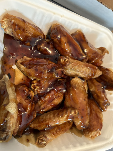 Photo of Bro's Pizza & Wings - 429 Glendale Ave, St. Catharines, ON L2P 3Y1